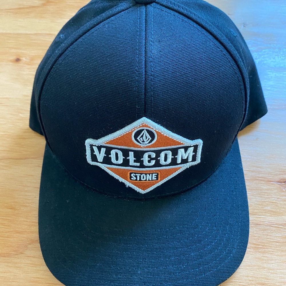 Volcom snap-back Hat